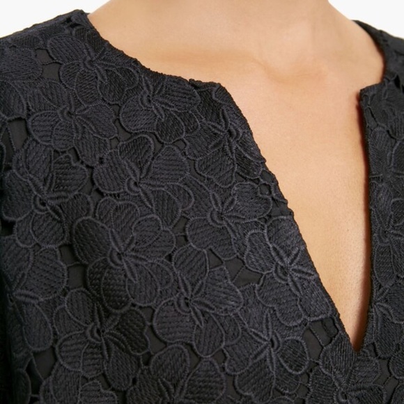 Tuckernuck Jamie black lace v-neck dress in S - Brand New w Tags - Picture 4 of 6